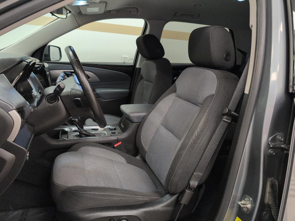 used 2019 Chevrolet Traverse car, priced at $17,499