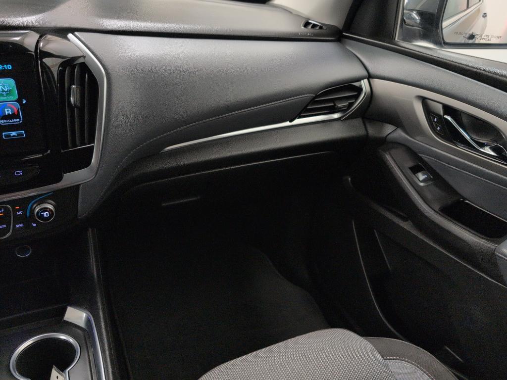 used 2019 Chevrolet Traverse car, priced at $17,499