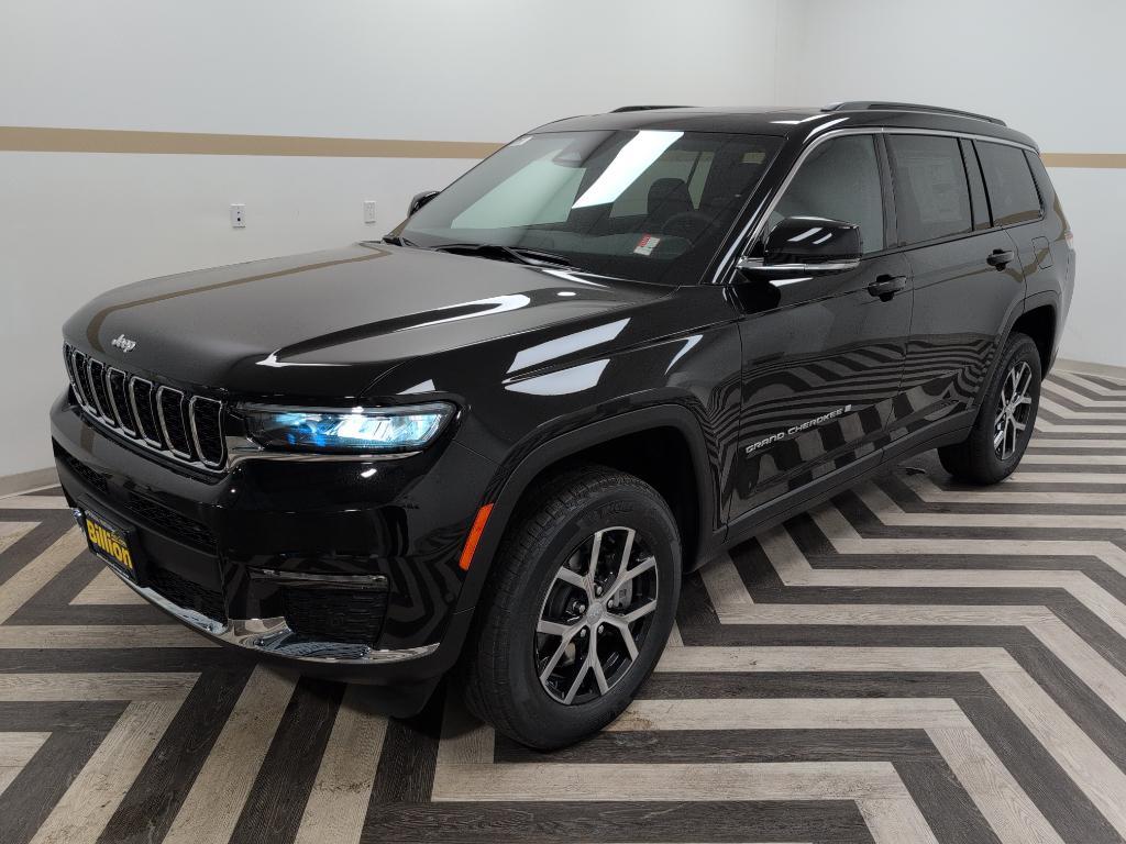 new 2025 Jeep Grand Cherokee L car, priced at $52,085