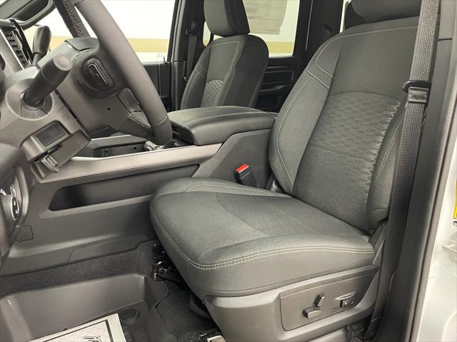 new 2025 Ram 3500 car, priced at $71,819