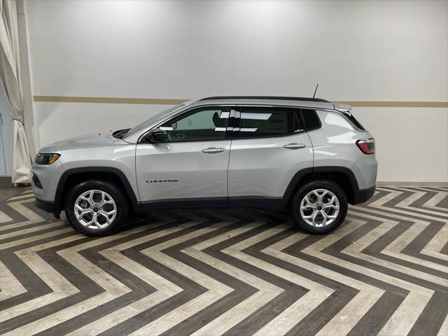 new 2025 Jeep Compass car, priced at $28,723