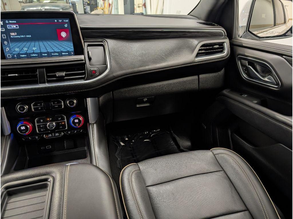 used 2022 GMC Yukon XL car, priced at $42,999