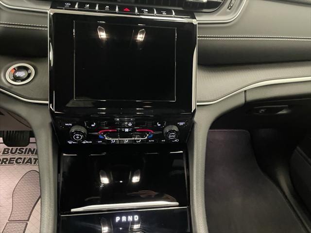 new 2025 Jeep Grand Cherokee L car