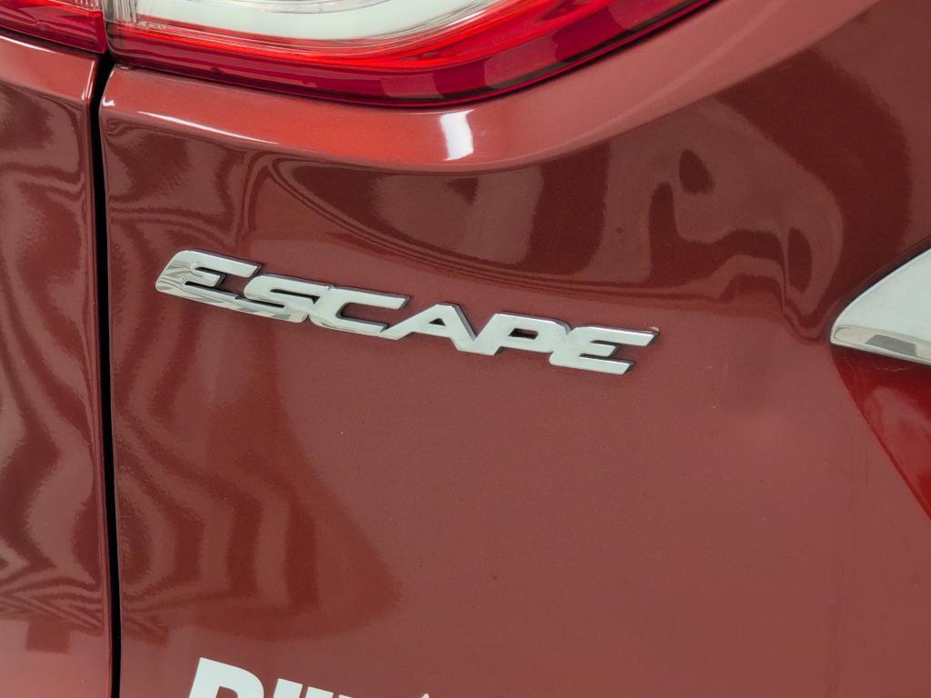 used 2014 Ford Escape car, priced at $7,499