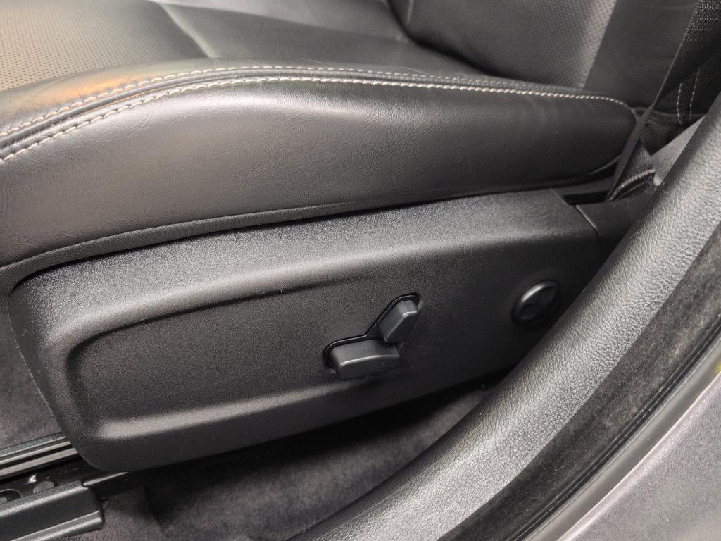 used 2018 Chrysler 300 car, priced at $20,999