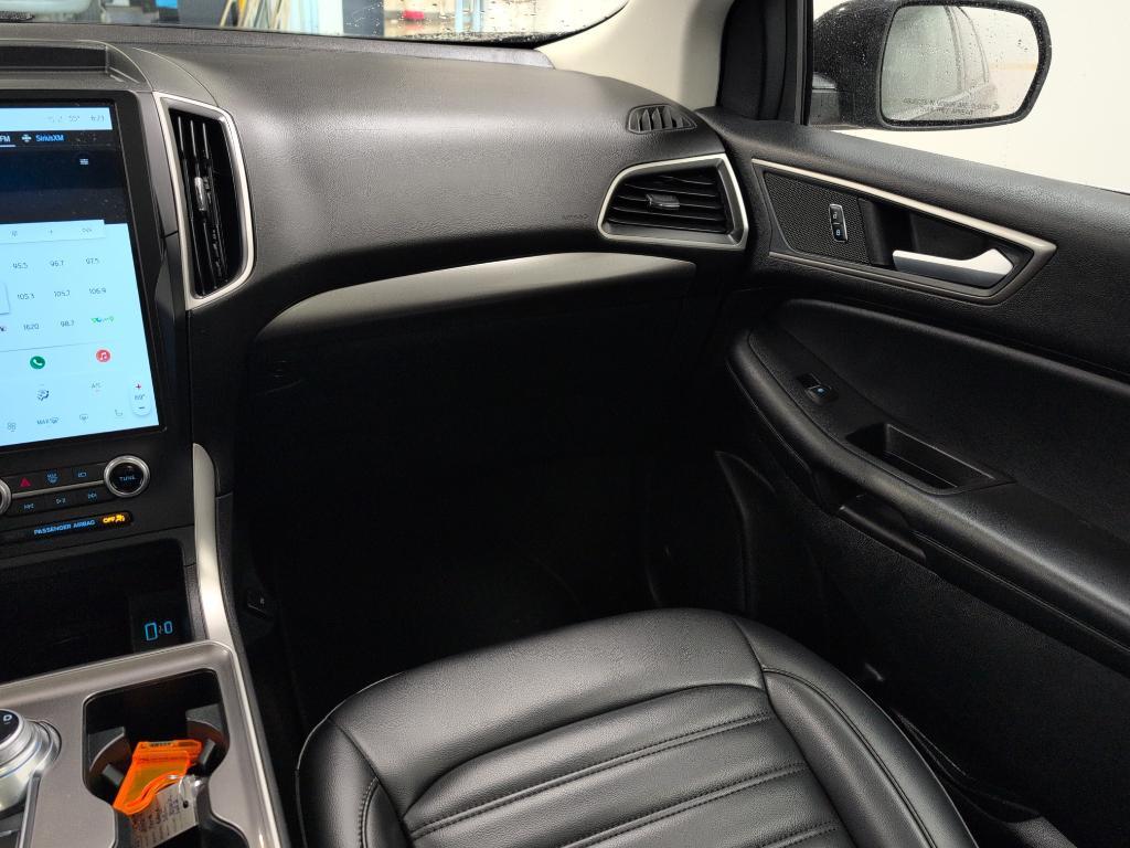 used 2024 Ford Edge car, priced at $25,999