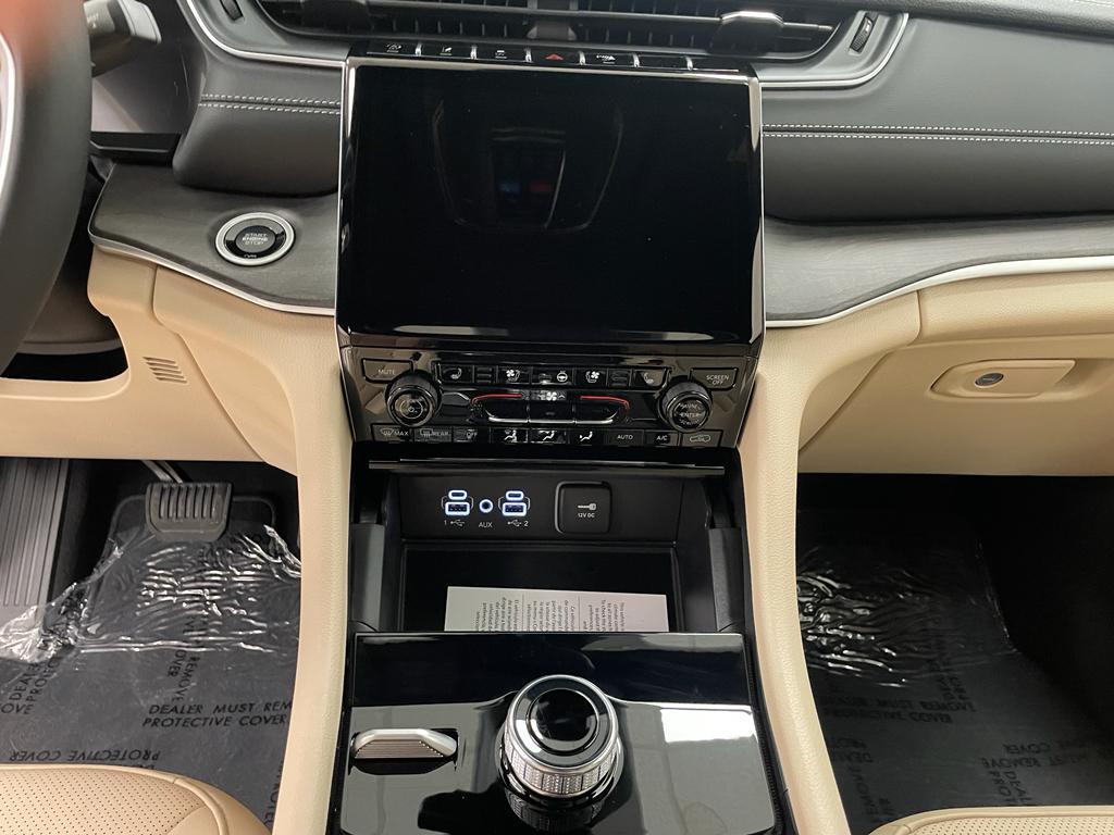 new 2025 Jeep Grand Cherokee L car, priced at $51,549