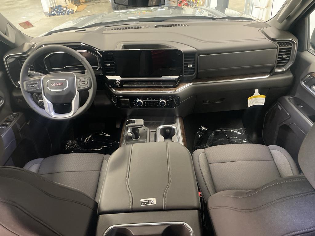 used 2025 GMC Sierra 1500 car, priced at $46,999