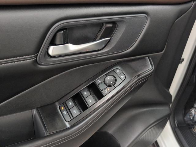 used 2023 Nissan Rogue car, priced at $25,999