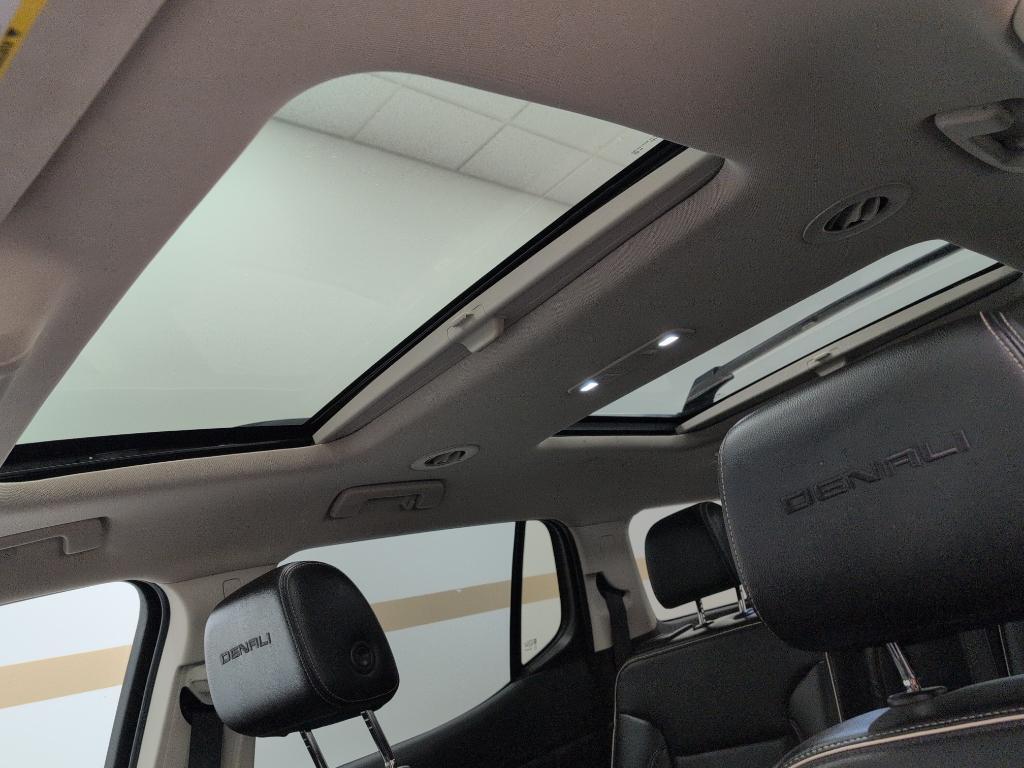 used 2021 GMC Acadia car, priced at $29,999
