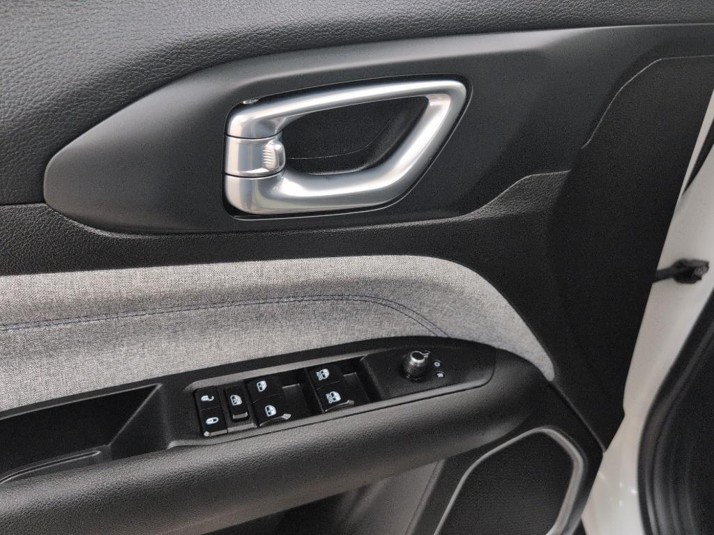 used 2024 Jeep Compass car, priced at $22,999