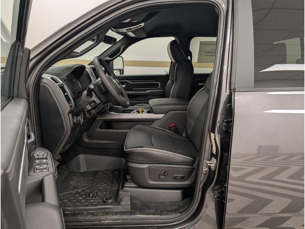 new 2025 Ram 3500 car, priced at $76,423