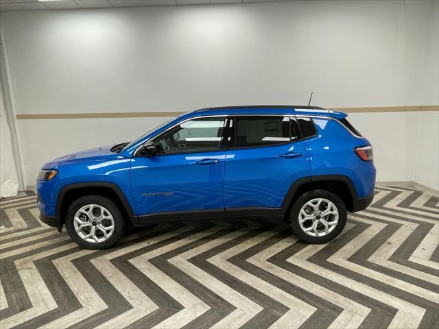 new 2025 Jeep Compass car, priced at $28,723