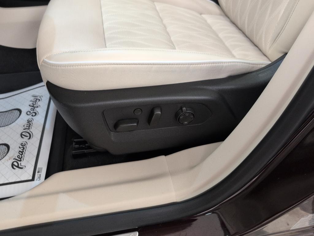 used 2021 Buick Envision car, priced at $32,999