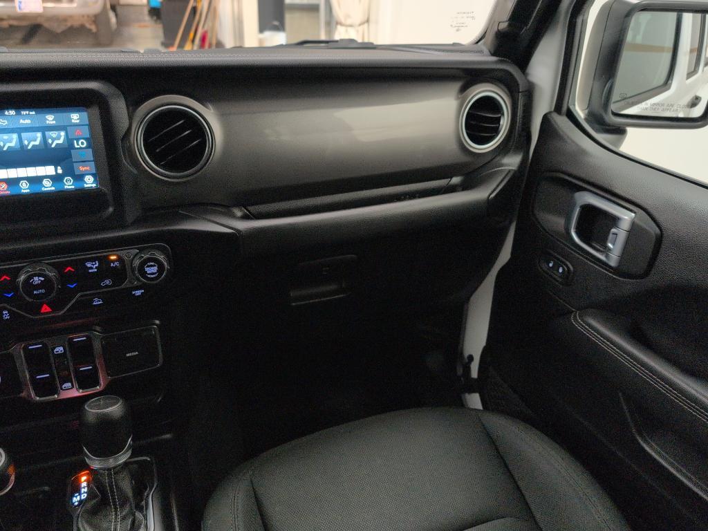 used 2021 Jeep Gladiator car, priced at $32,499