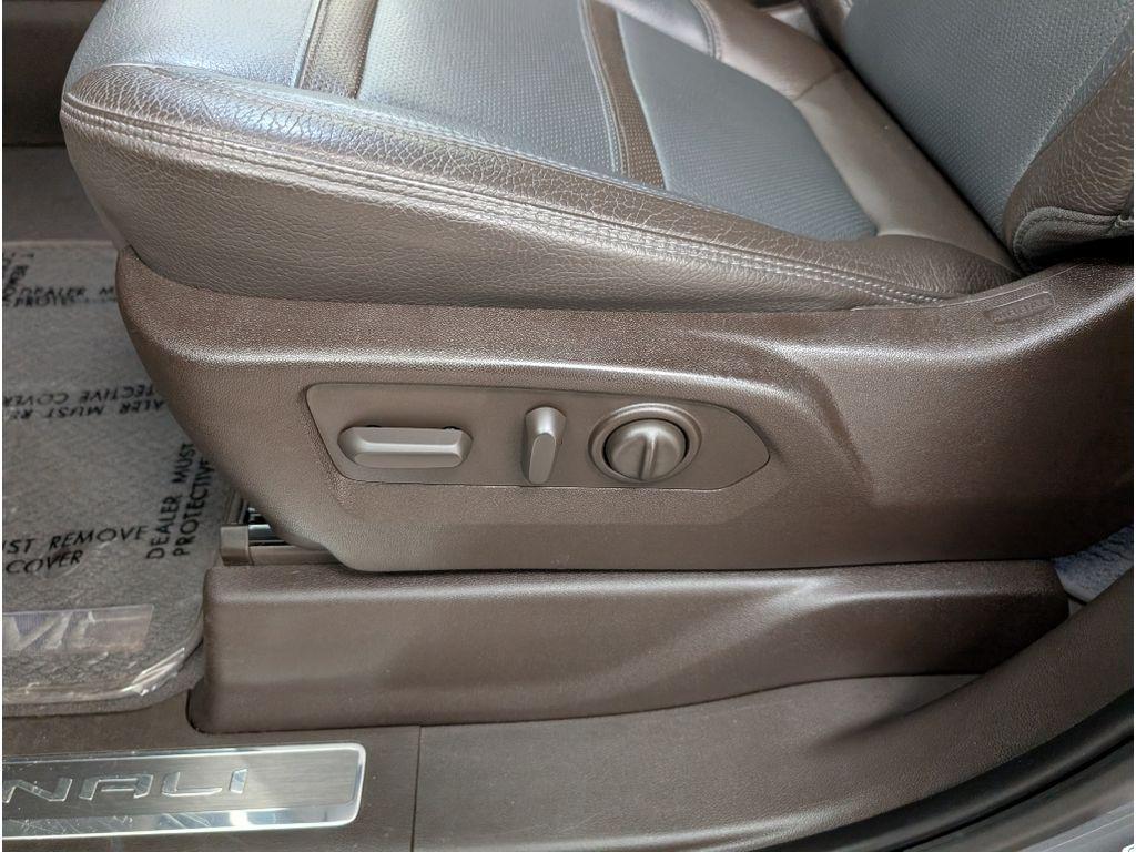 used 2020 GMC Sierra 1500 car, priced at $43,999
