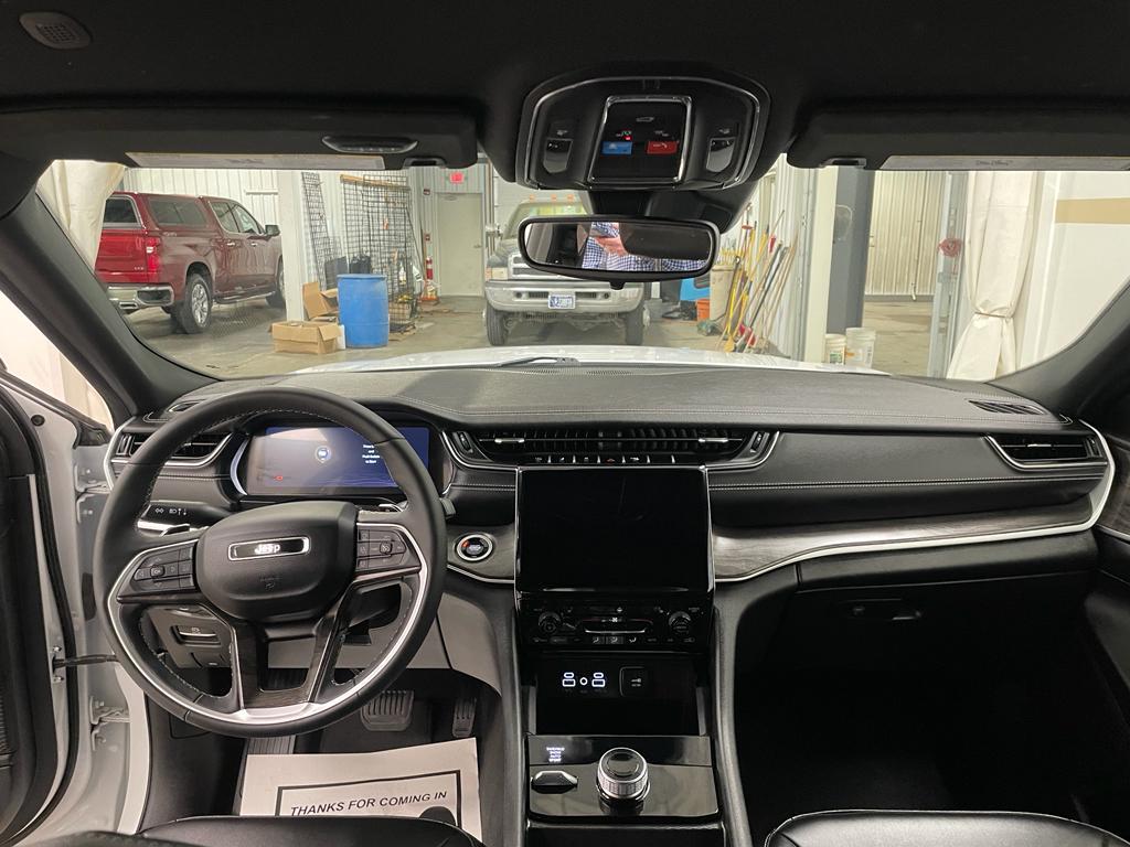 used 2024 Jeep Grand Cherokee L car, priced at $34,899