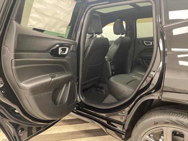 new 2024 Jeep Compass car, priced at $36,649