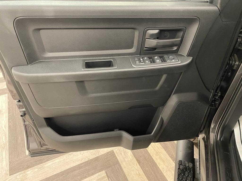 new 2025 Ram 3500 car, priced at $66,992