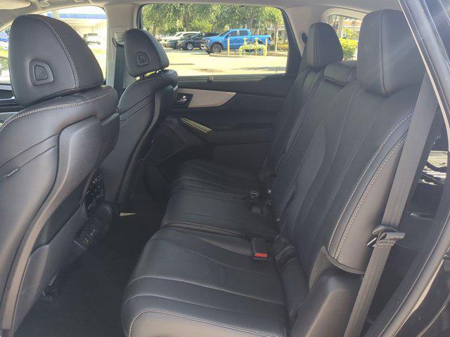used 2024 Acura MDX car, priced at $42,998