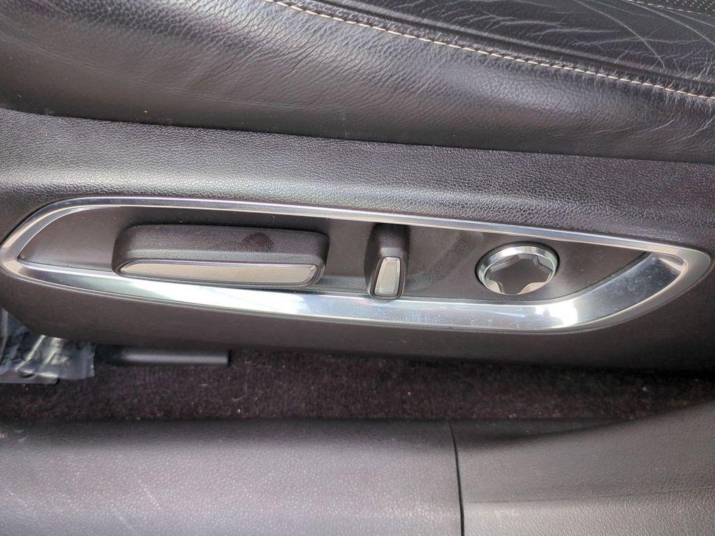 used 2020 Acura MDX car, priced at $27,997