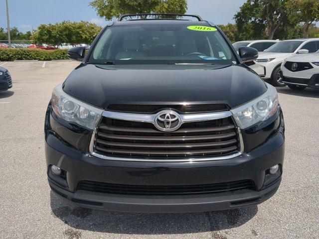 used 2016 Toyota Highlander car, priced at $19,612