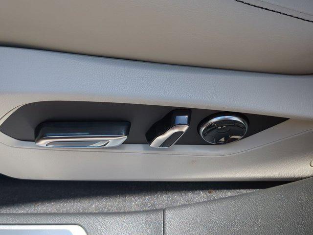 new 2025 Acura RDX car, priced at $49,250
