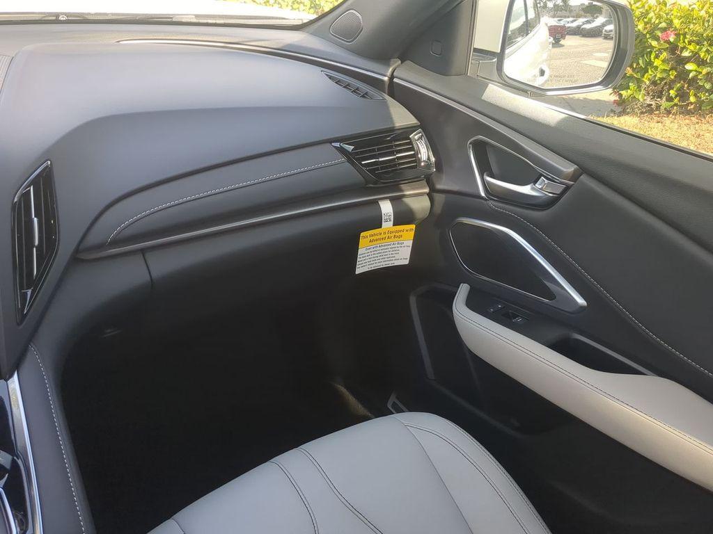 new 2025 Acura RDX car, priced at $44,318