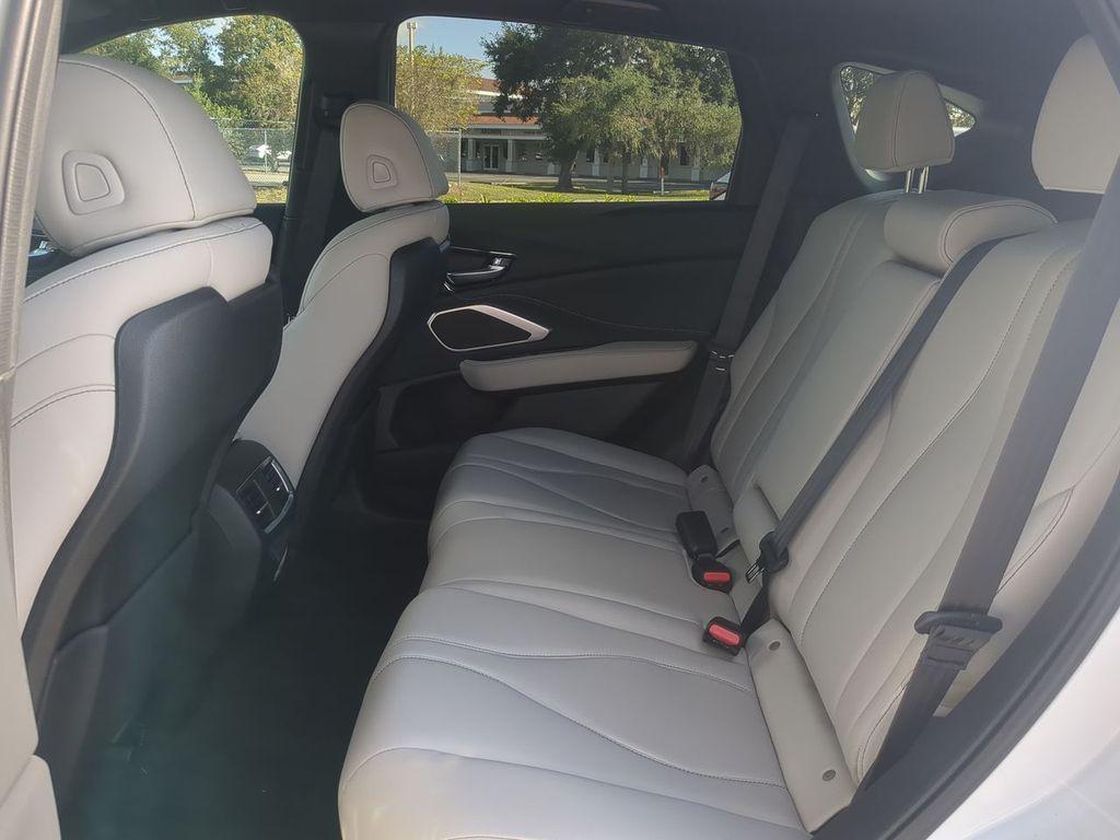 new 2025 Acura RDX car, priced at $44,318