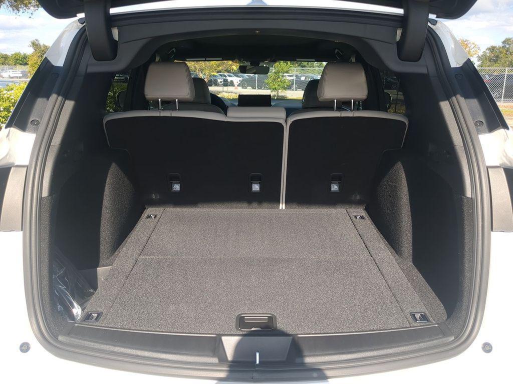 new 2025 Acura RDX car, priced at $44,318