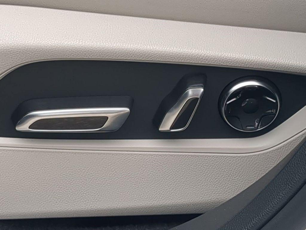 new 2025 Acura RDX car, priced at $47,280