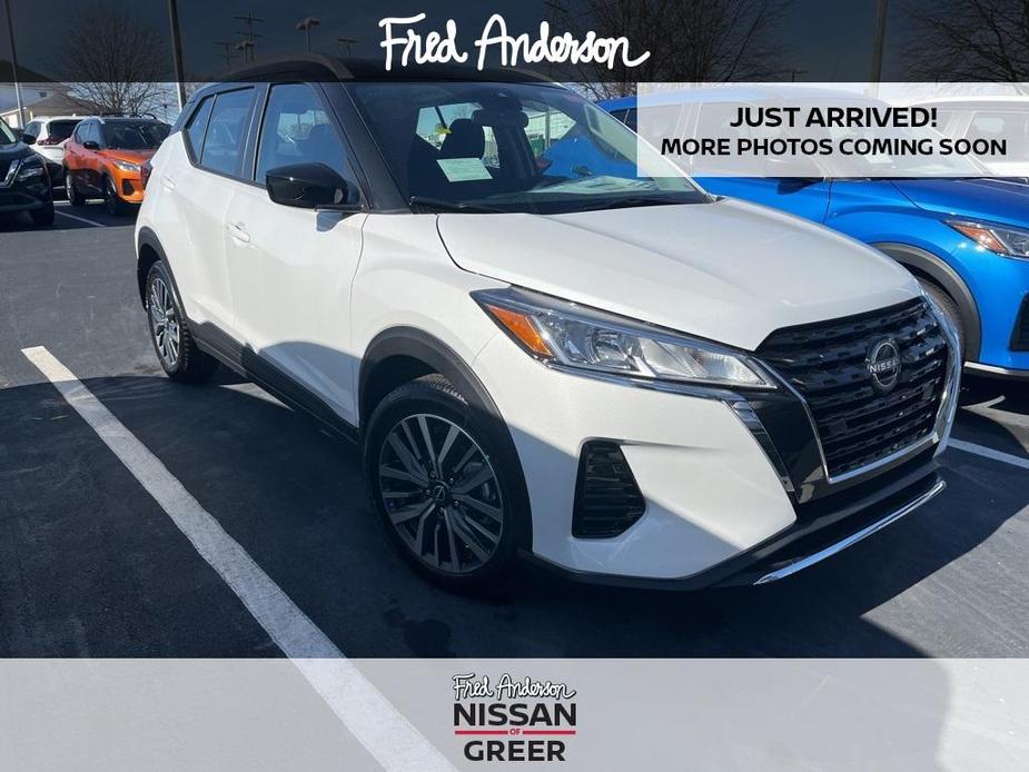 new 2024 Nissan Kicks car, priced at $22,695