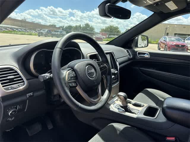 used 2017 Jeep Grand Cherokee car, priced at $15,607