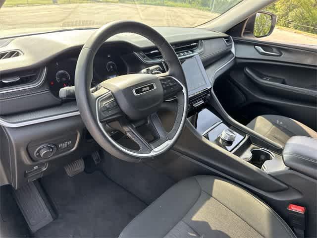 used 2023 Jeep Grand Cherokee car, priced at $24,080