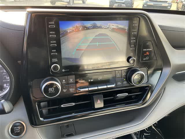 used 2021 Toyota Highlander car, priced at $27,960