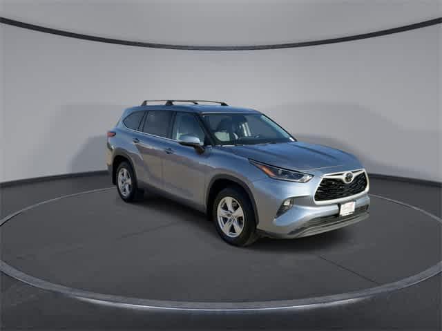 used 2021 Toyota Highlander car, priced at $27,960