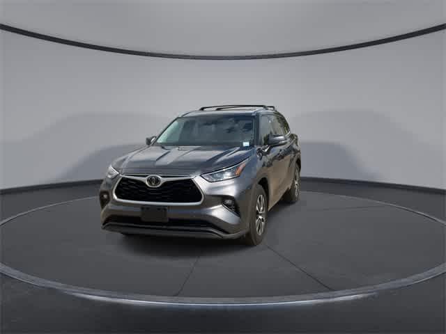 used 2020 Toyota Highlander car, priced at $24,878
