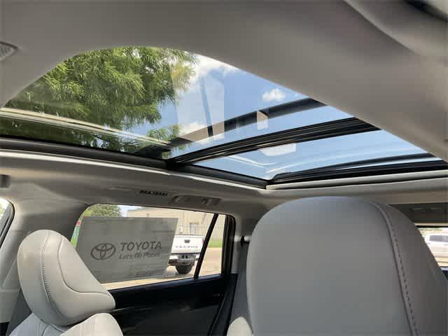 new 2025 Toyota Highlander car, priced at $56,338