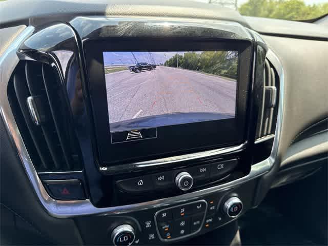 used 2021 Chevrolet Traverse car, priced at $25,936
