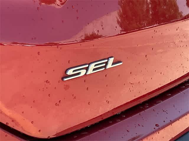 used 2022 Ford Edge car, priced at $25,116