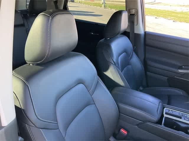 used 2023 Nissan Pathfinder car, priced at $28,117