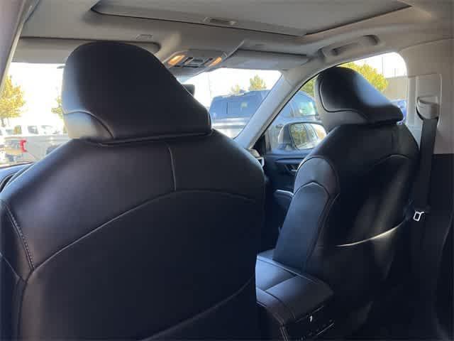 used 2023 Toyota Highlander car, priced at $37,469