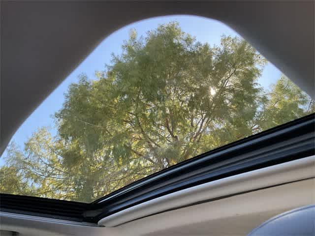 used 2023 Toyota Highlander car, priced at $37,469