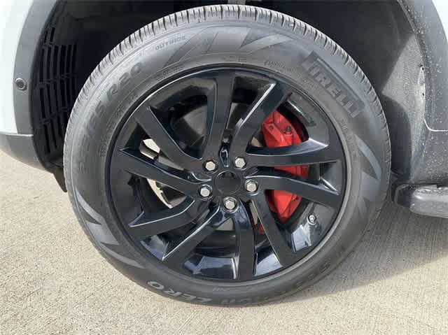 used 2019 Land Rover Discovery car, priced at $30,132