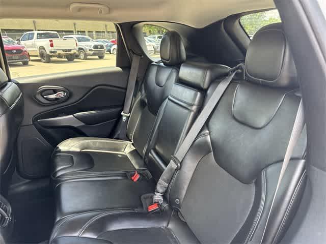 used 2019 Jeep Cherokee car, priced at $16,361