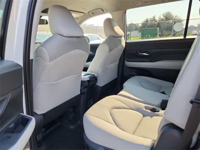 used 2025 Toyota Highlander car, priced at $42,722