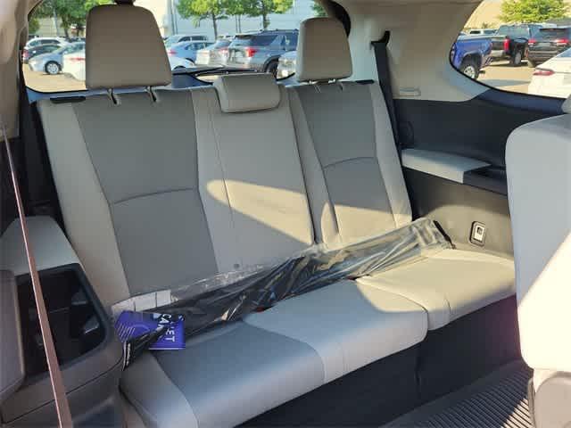 used 2025 Toyota Highlander car, priced at $42,722