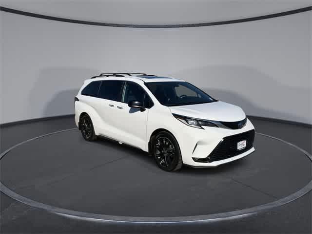 used 2022 Toyota Sienna car, priced at $38,313