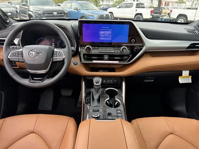 new 2025 Toyota Highlander car, priced at $54,672