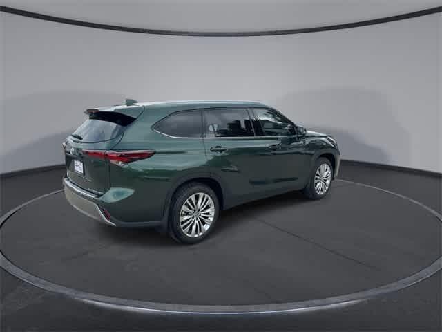 new 2025 Toyota Highlander car, priced at $54,672